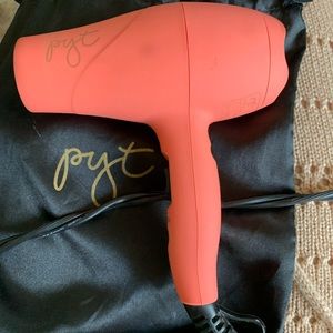 Mini on the go Blow dryer
